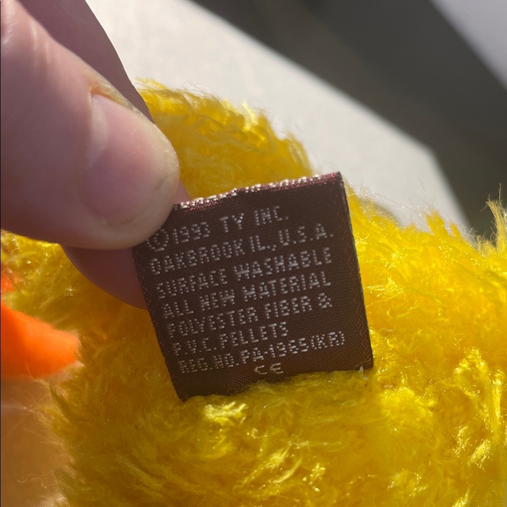 Ty Yellow Chick with Blue Gingham Hat and Orange Beak - Picture 6 of 6